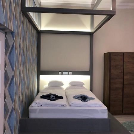 All In Apartman Iv. บูดาเปสต์ ภายนอก รูปภาพ
