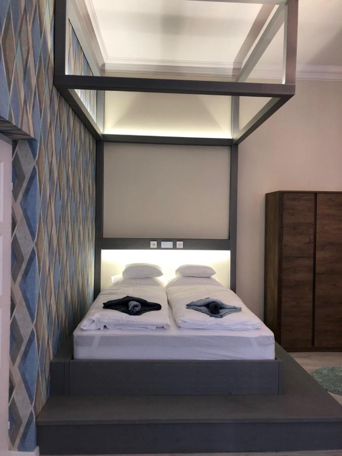 All In Apartman Iv. บูดาเปสต์ ภายนอก รูปภาพ